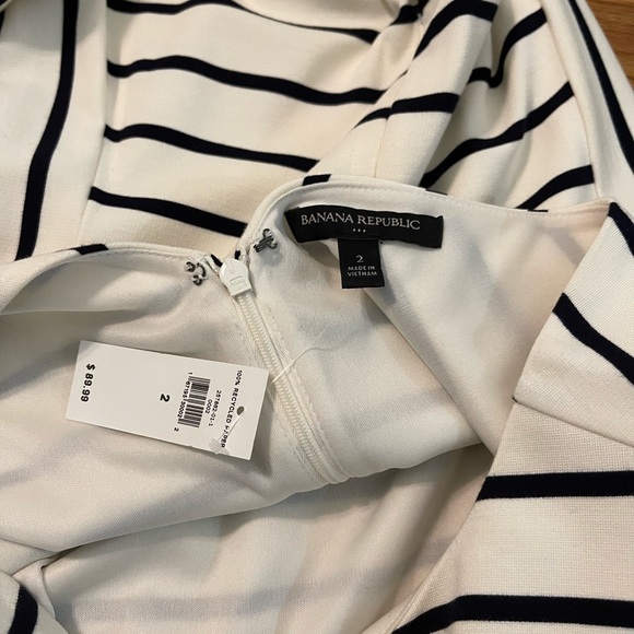 Banana Republic striped dress - size 2 - Picture 3 of 3